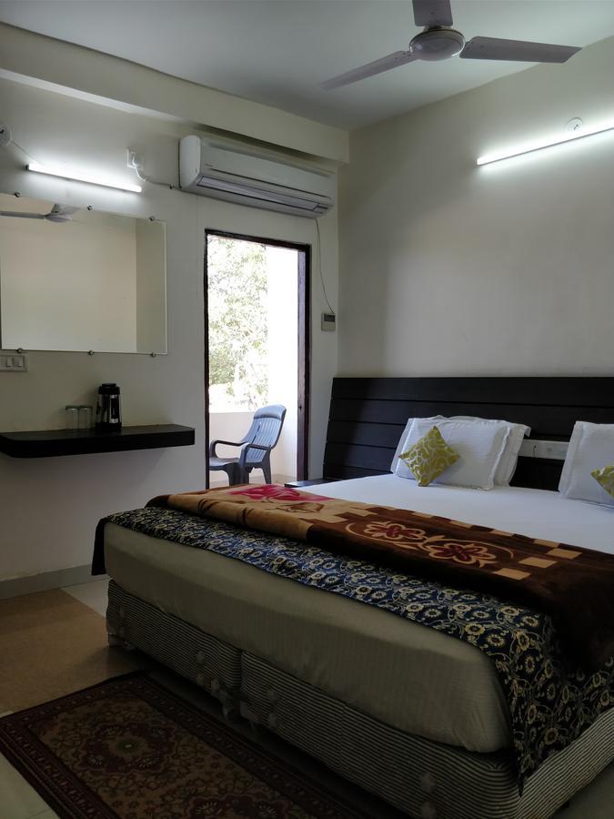 The Residency Acomodação com café da manhã Amarkantak Exterior foto